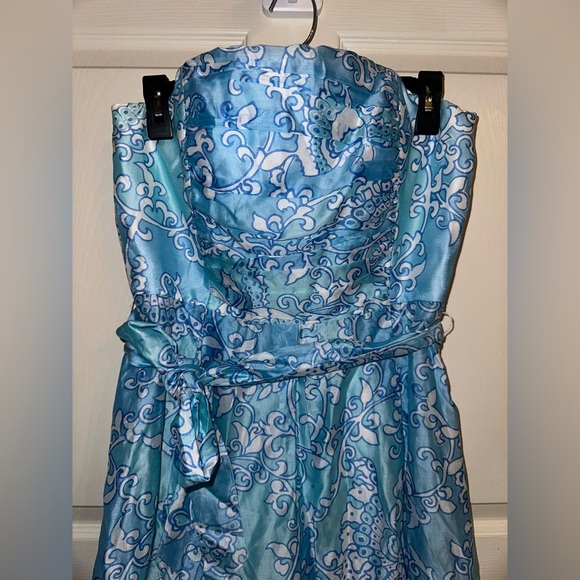 Lilly Pulitzer Strapless Blue and White Silk blend Dress 10 formal wedding - Picture 2 of 13
